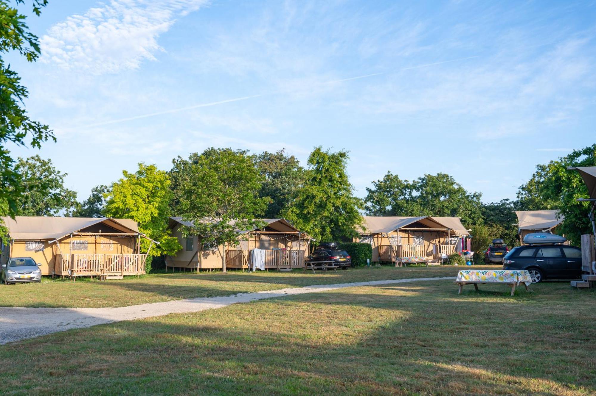 Camping Rcn La Ferme Du Latois Coex Экстерьер фото
